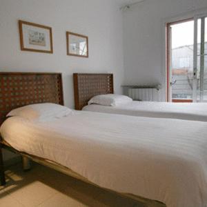 Girona Apartments Ngoại thất bức ảnh