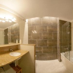 Girona Apartments Ngoại thất bức ảnh